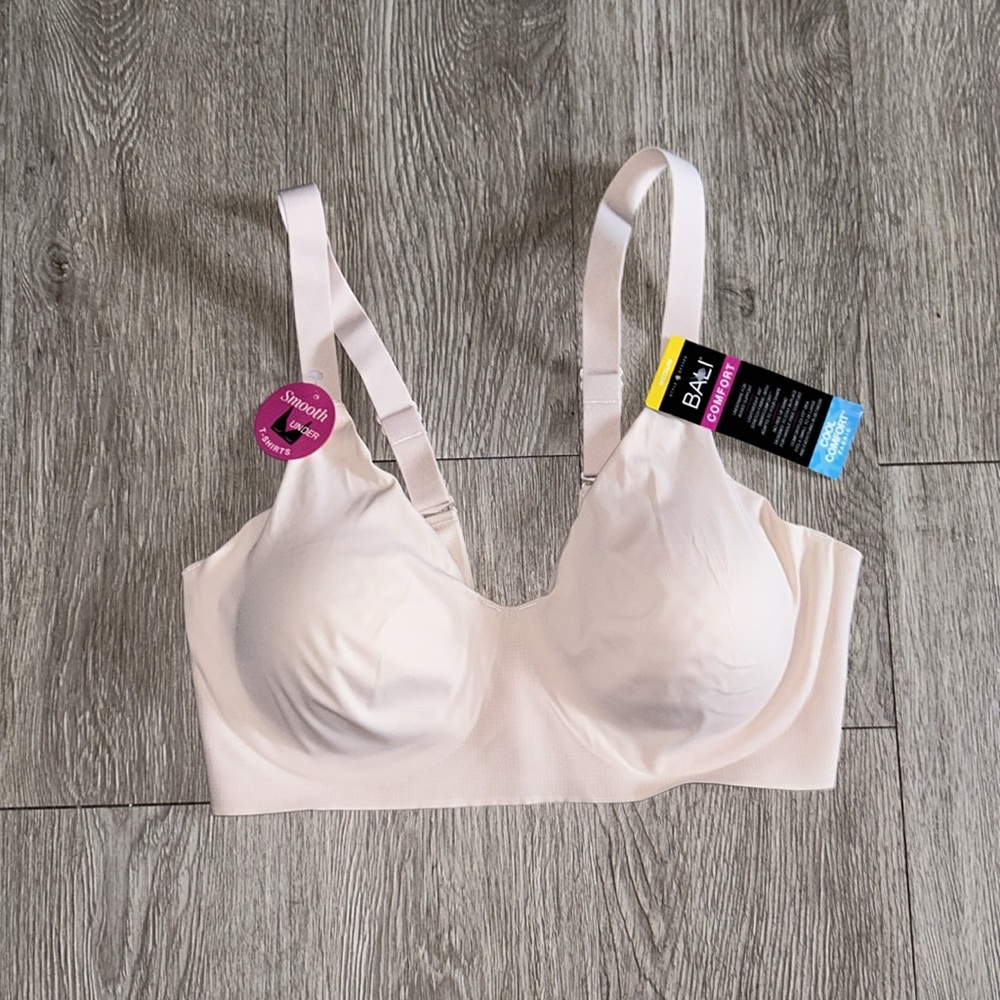 Bali Comfort flex bra size medium NWT